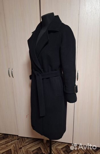 Пальто демисезонное Max Mara в размере L