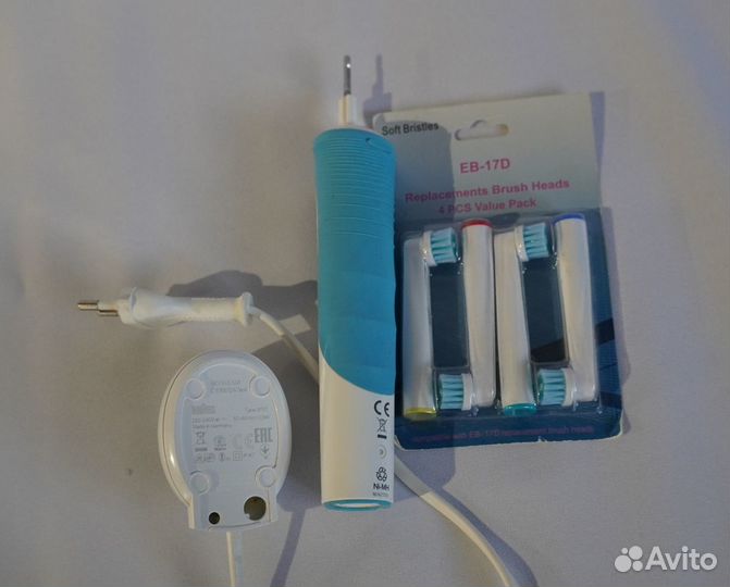 Электрическая зубная щетка Braun Oral-B 3757