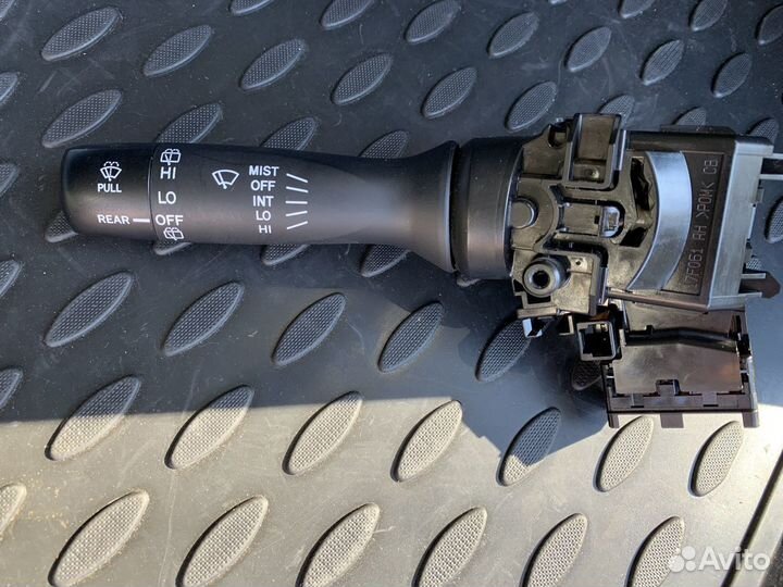 Подрулевой переключатель дворников toyota corolla