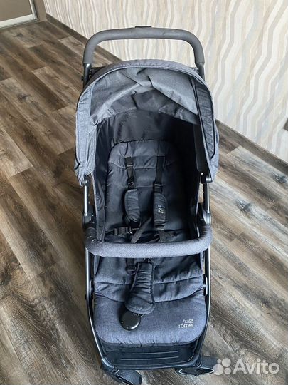 Прогулочная коляска britax romer