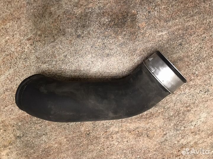 Патрубок интеркулера VW Transporter T5 2.5TDI