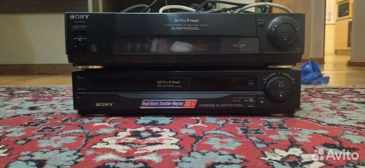 Видеомагнитофон