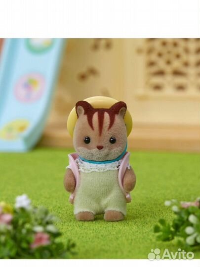 Sylvanian families малыш бельчонок 5406