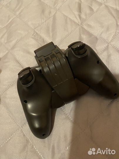 Игровой джойстик для телефона