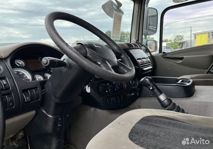 В разборке грузовик DAF, CF85 с 2006