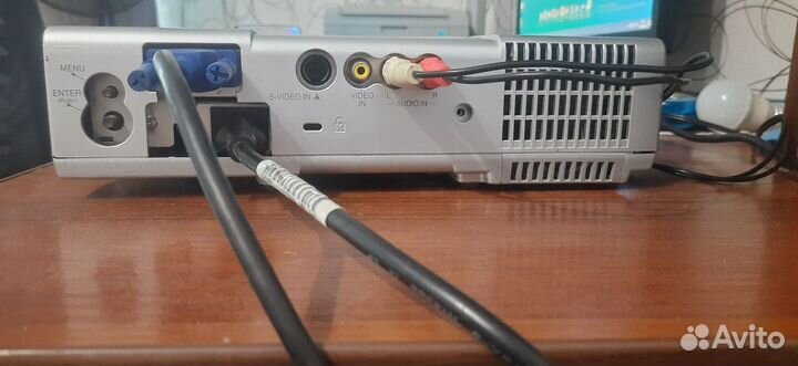 Проектор Panasonic PT-LM2E