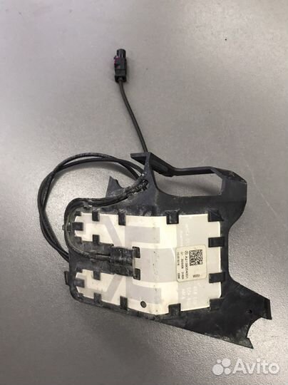 Антенна в зеркале заднего вида Mercedes E W213