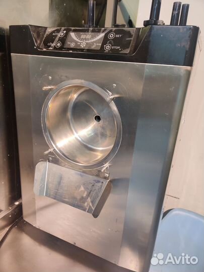 Фризер профессиональный. Мороженица