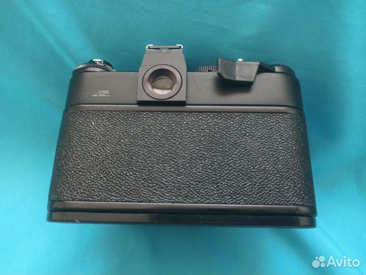Плёночный фотоаппарат Зенит ет