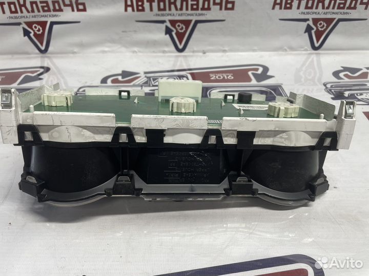 Панель приборов Ниссан Тиида С11 1.6 МКПП