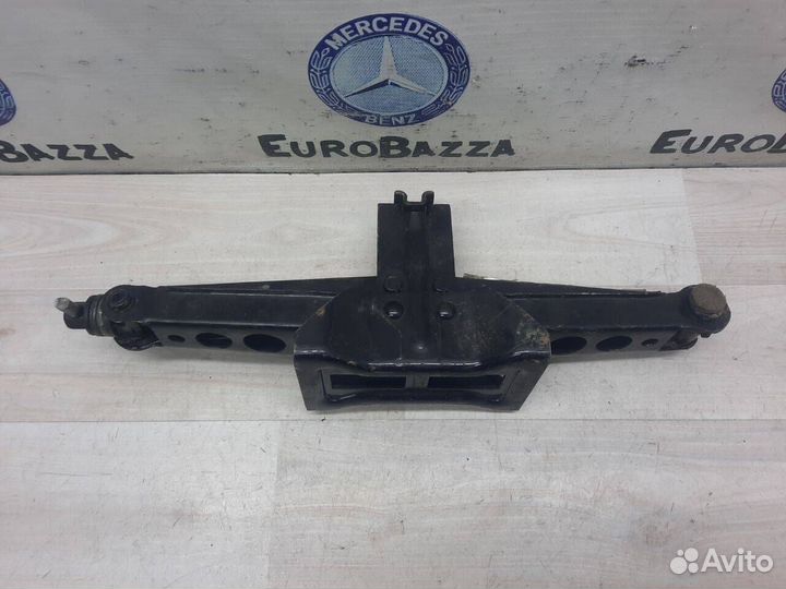 Домкрат Land Rover Freelander II