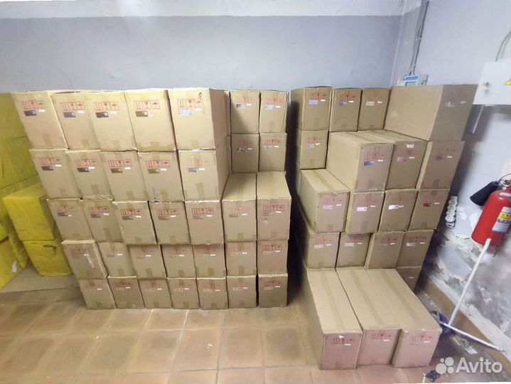 Bitmain Antminer S21 200 Th/s (Микс хешрейт)