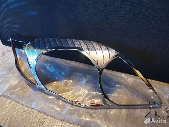 Тойота королла Накладки на фары