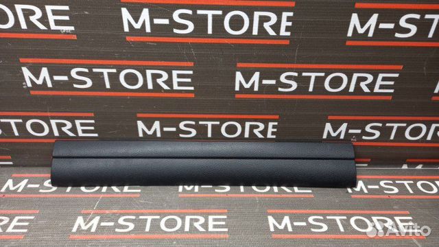 Накладка на порог салона передняя левая Bmw