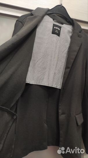 Пиджак трикотажный для мальчика 164