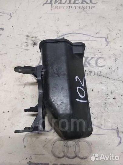 Абсорбер (фильтр угольный) VW Golf VI 2009-2012