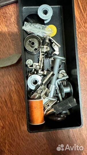 Швейная машинка чайка 132м