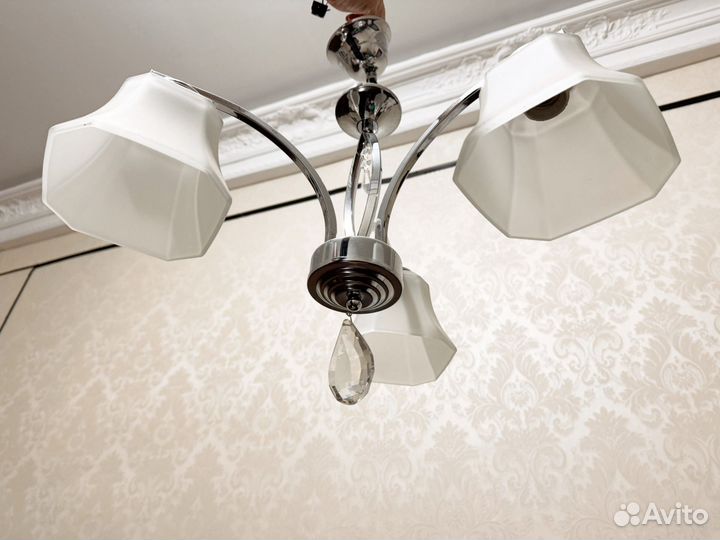 Люстра потолочная бу