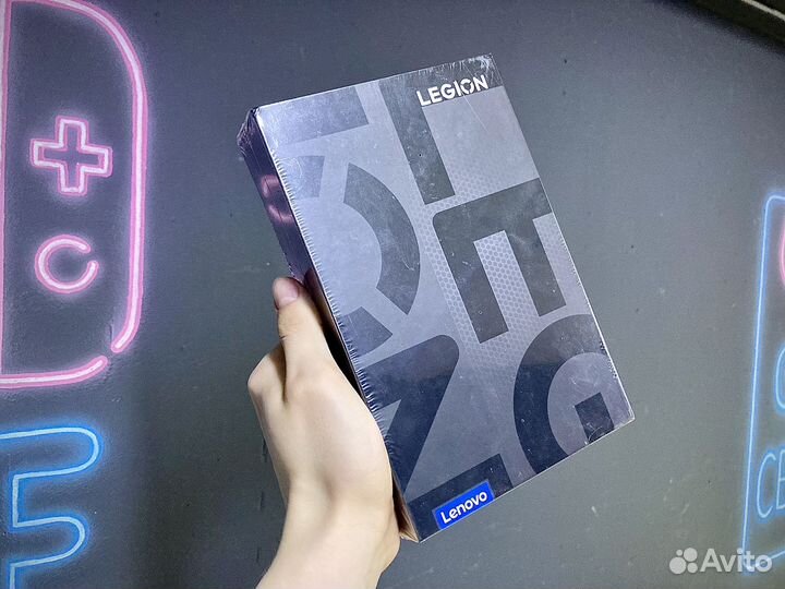 Планшет Lenovo legion y700