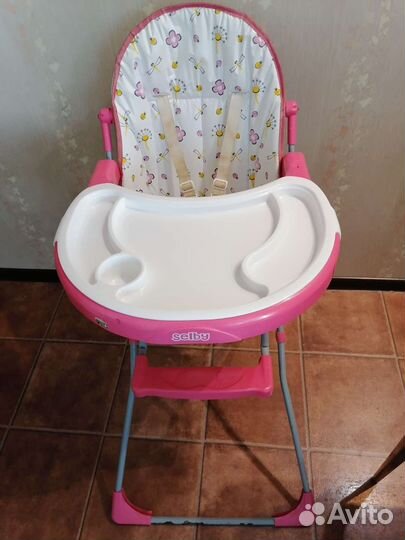 Столик для кормления ребенка