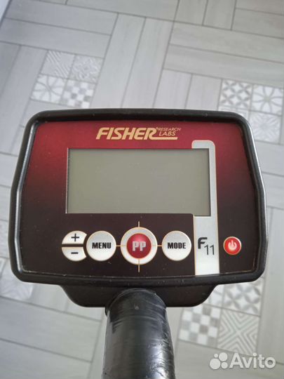 Металлоискатель fisher f11
