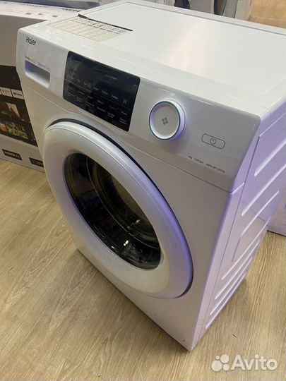 Стиральная машина узкая Haier HW60-BP12959A