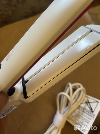 Выпрямитель для волос паровой