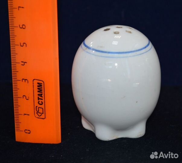 Редкая фарфоровая солонка яйцо- ркка (оригинал )