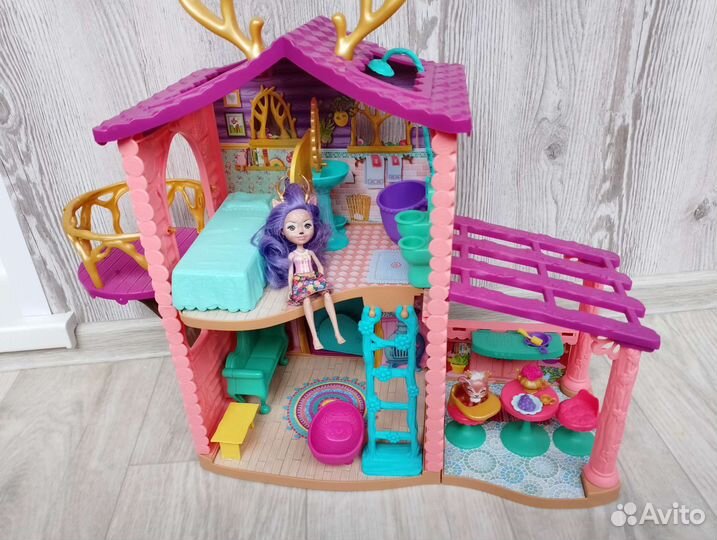 Кукольный домик