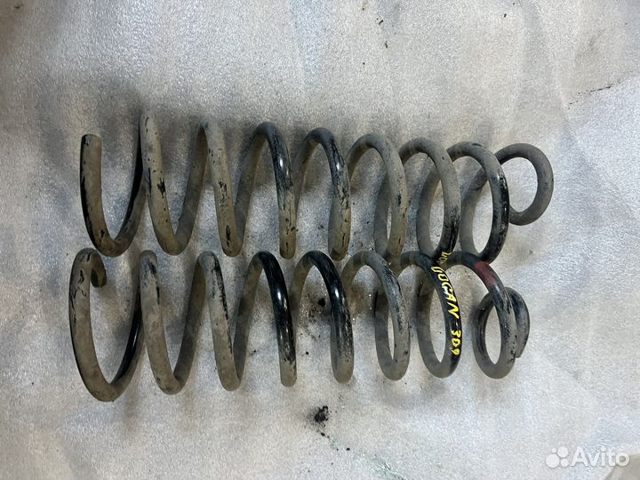 Задние пружины Renault Logan 1 1.6 оригинал
