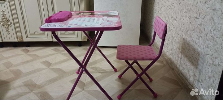 Детский столик и стульчик