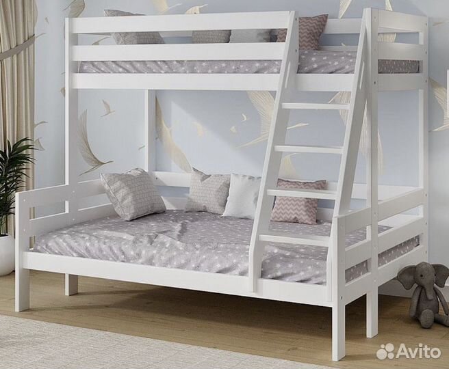 Детская двухъярусная кровать домик