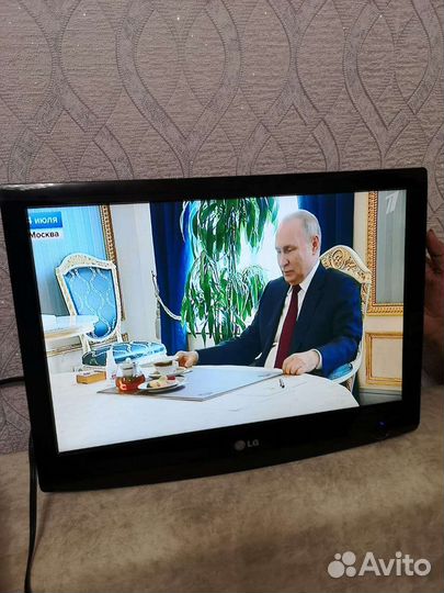 Телевизор LG 19 дюймов
