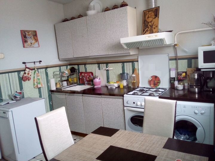 2-к. квартира, 54 м², 1/2 эт.