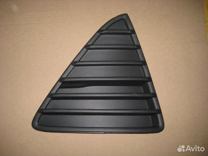 Решетка бампера боковая Ford Focus 3 (11)