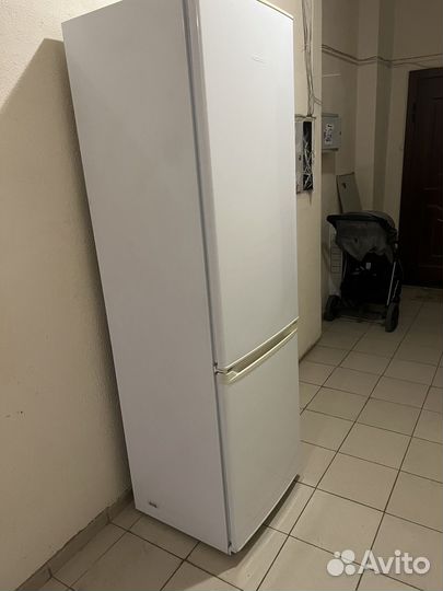 Холодильник