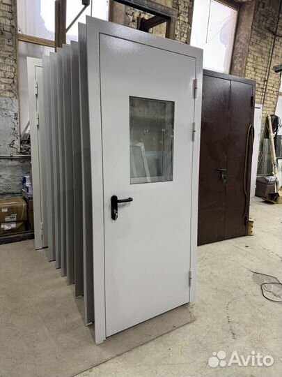 Двери входная противопожарная / техническая серая