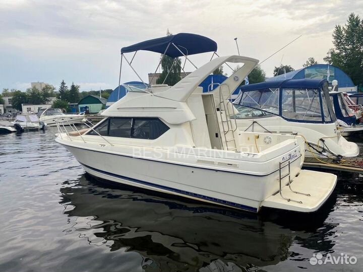 Моторный катер Bayliner 288 CB