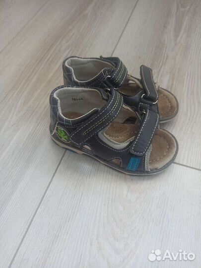 Сандалии Котофей 22