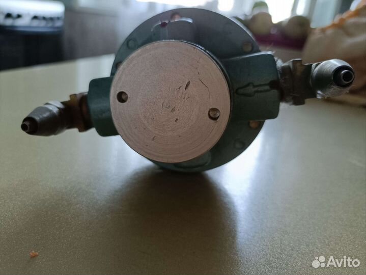 Обратный клапан для насоса