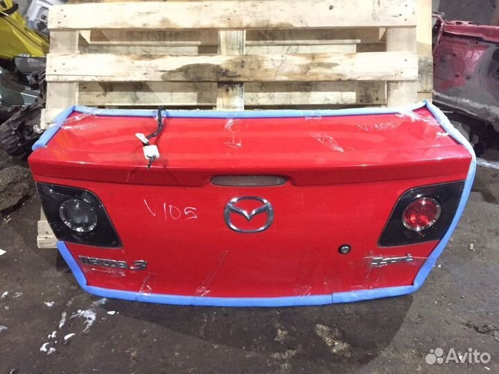 Крышка багажника Mazda 3 BK 4D седан sport