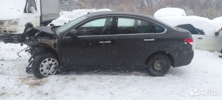 Дверь на ниссан альмера G15