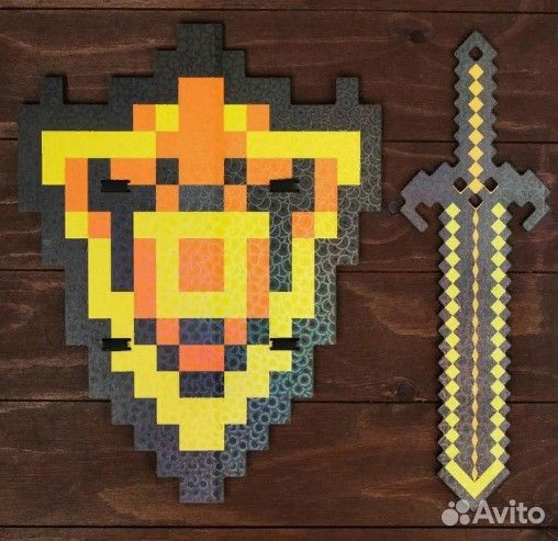 Набор деревянных сувениров Золотое оружие