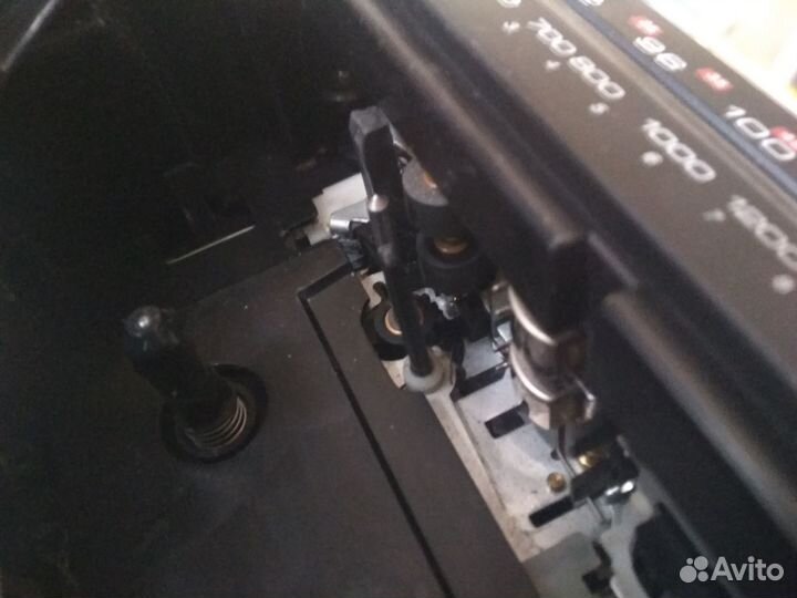 Магнитола sharp WQ-T202