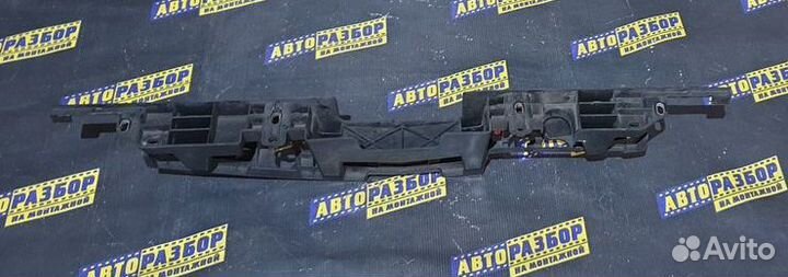 Направляющая переднего бампера Opel Astra J