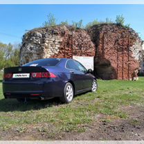 Honda Accord 2.4 MT, 2004, 250 000 км, с пробегом, цена 660 000 руб.