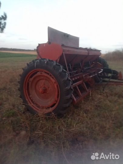 Сеялка зерновая бу