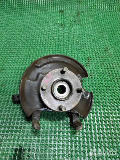 Ступица передняя левая Nissan March K11