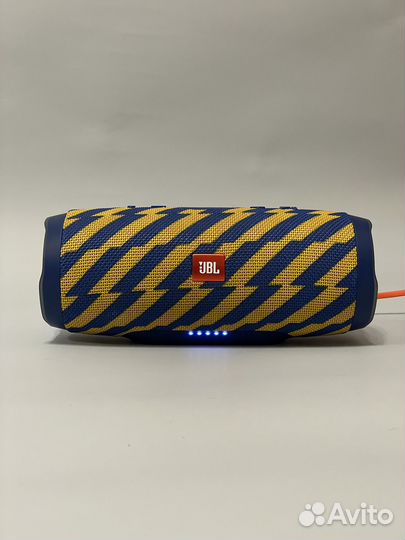 Колонка JBL Charge 3