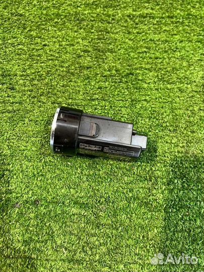 Кнопка запуска двигателя Toyota Rav4 mxaa54